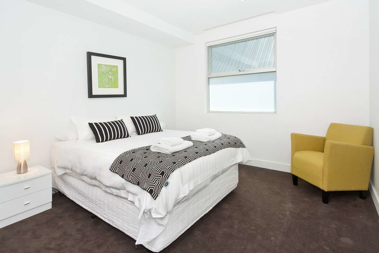 Bedroom 2, Apartment on Broadway, Melbourne