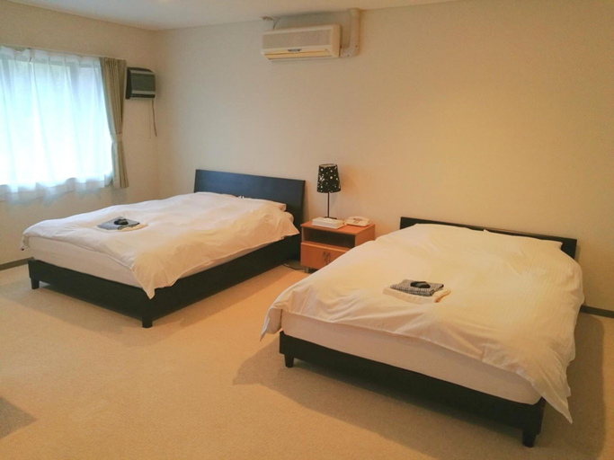 Bedroom 2, Hotel Arima Koukaen, Nishinomiya