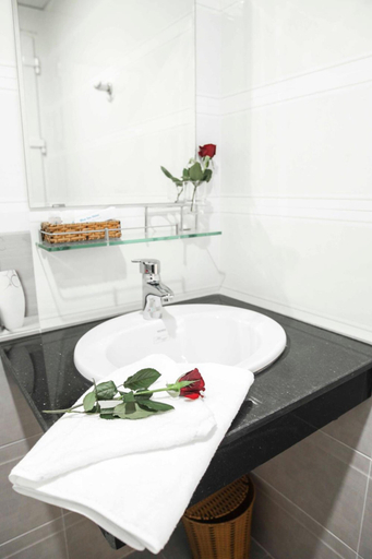 Bathroom 4, Quy Nhon Blue Sea Hotel, Qui Nhơn