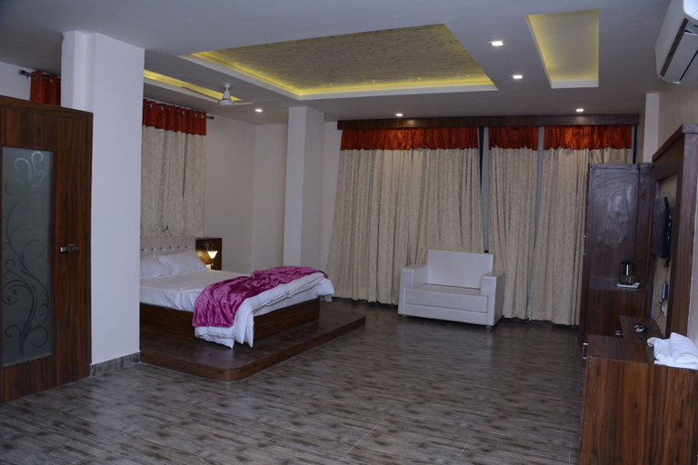 Bedroom 2, Hotel Khatana Palace, Kota