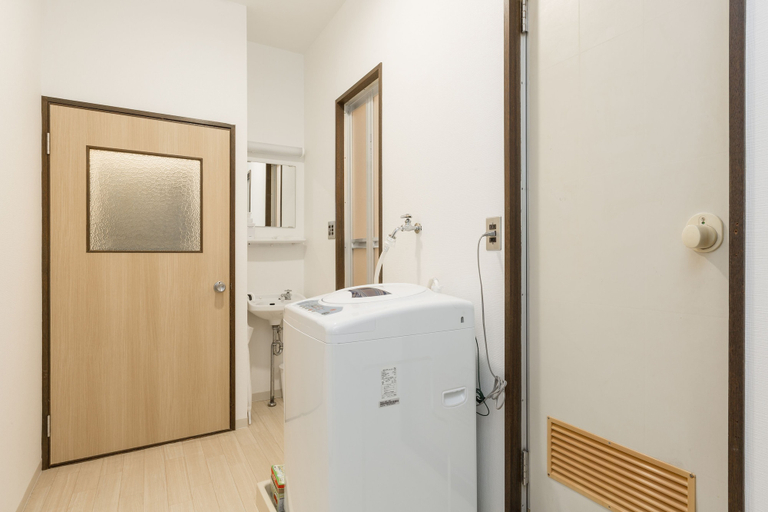 Bathroom 3, Sky Forest Ebisu, Osaka