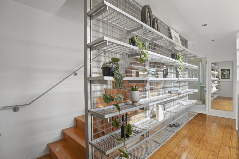 Food & Drinks, Central Executive Parnell Designer Home, Waitakere