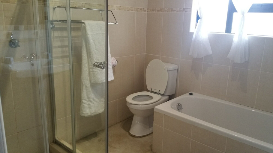 Bathroom, Raptors Wildlife Escapes, Mopani