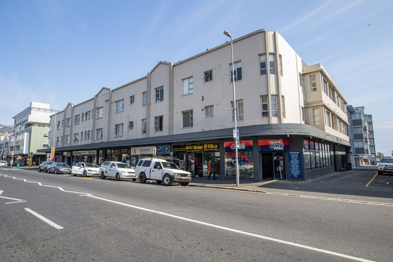 Others 5, Baywest 204 by CTHA, City of Cape Town