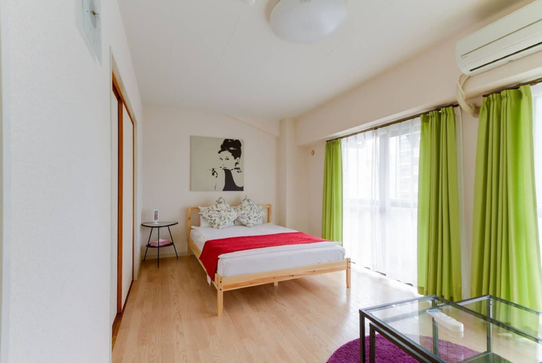 Bedroom 2, Namba Sunset Hills 4BR House, Osaka