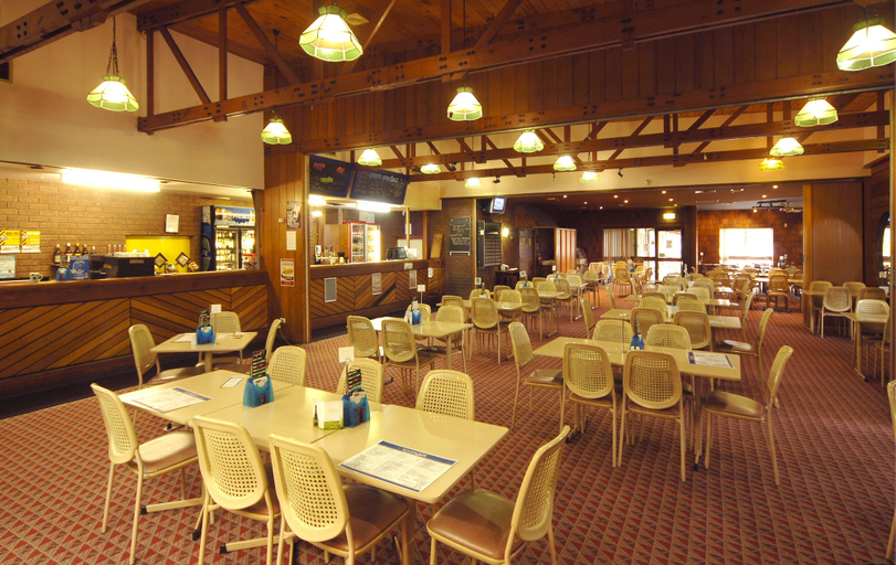 Food & Drinks 5, Seabrook Hotel, Waratah/Wynyard - Pt A