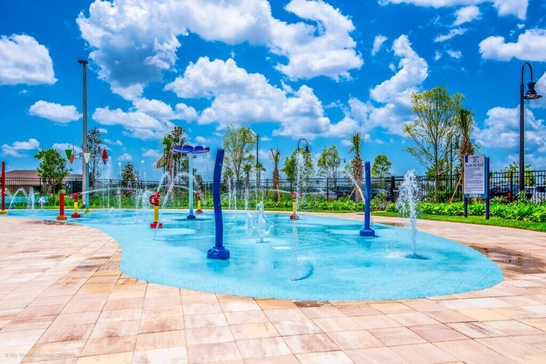 Sport & Beauty 4, 6 Bed 5 Ba Villa with Games, Pool & Spa, Osceola