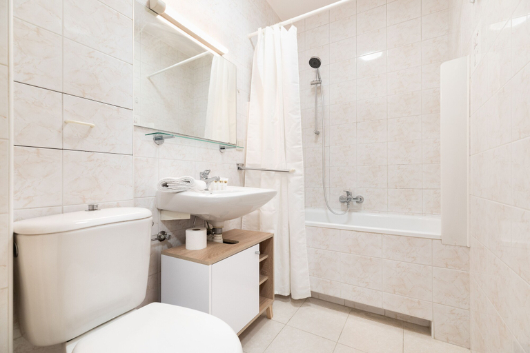 Bathroom, P&O Apartments Gamerskiego, Warsaw