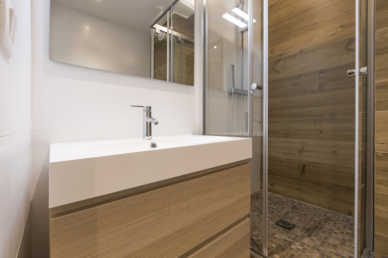 Bathroom 4, Les Chalets Autrichiens, Haute-Savoie