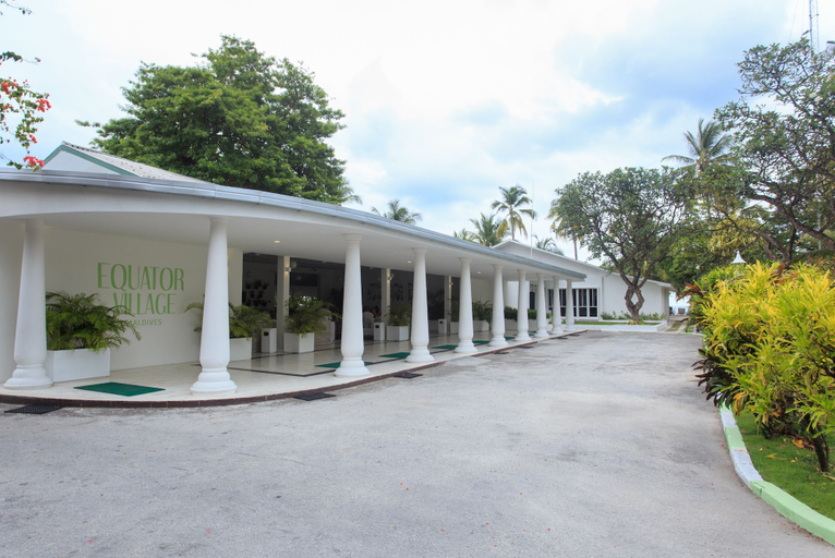 Exterior & Views, Equator Village