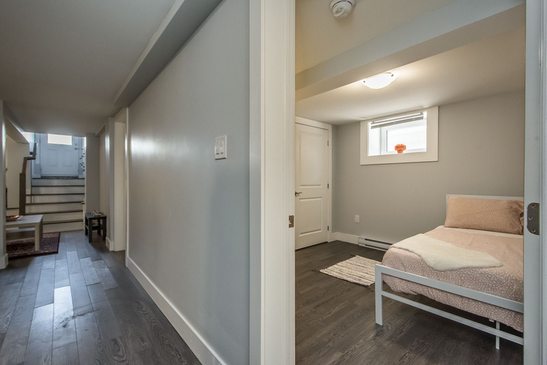 Bedroom 3, Spacious DAL & Downtown Apartments, Halifax