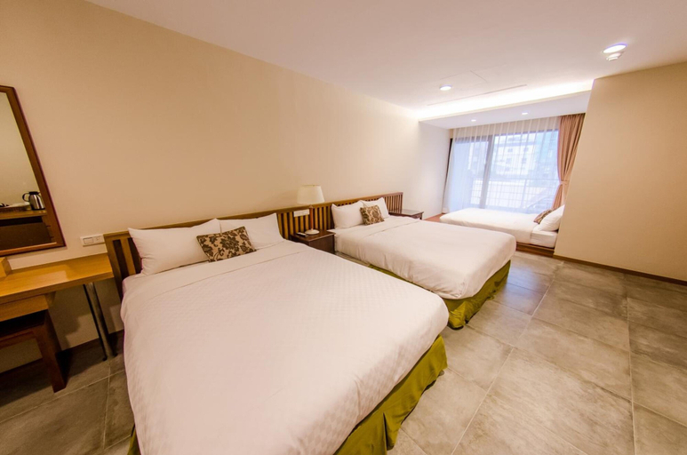 Bedroom 4, Palm Tree Hotel, Pingtung