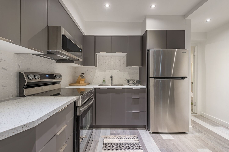 Others 3, 1BR APT in the HEART of Downtown, Montréal
