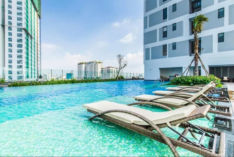 Sport & Beauty 2, SAIGON 9 - Rivergate Residence Infinity Pool, District 4