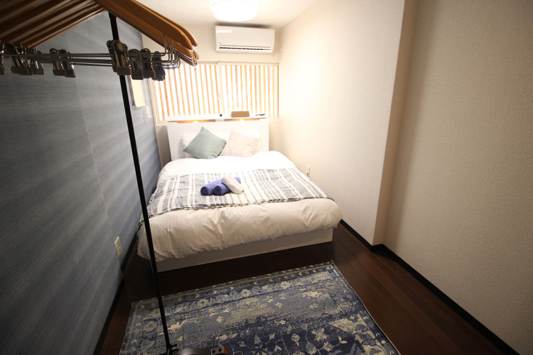 Bedroom 3, Xiaoningge, Osaka
