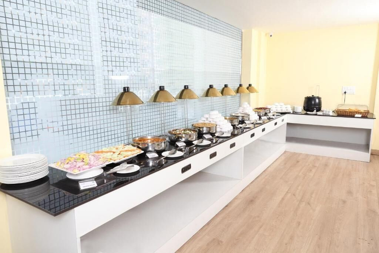 Food & Drinks 5, Click Hotel Transport Nagar, Lucknow