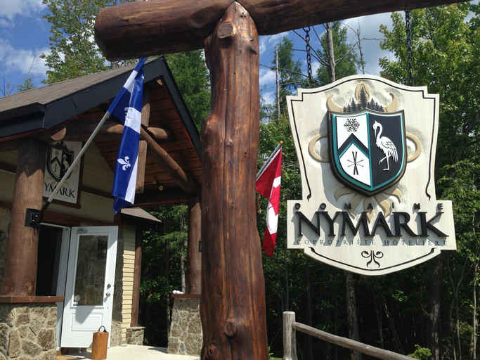 Domaine Nymark, Les Pays-d'en-Haut