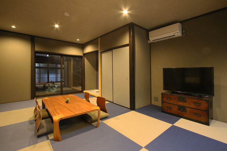 Others 5, Chizuruan, Kyoto
