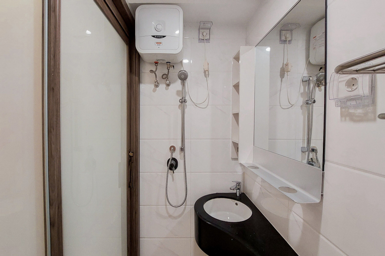 Bedroom 5, Cozy Studio Sky House Apartment Near Aeon & Ice Bsd, South Tangerang