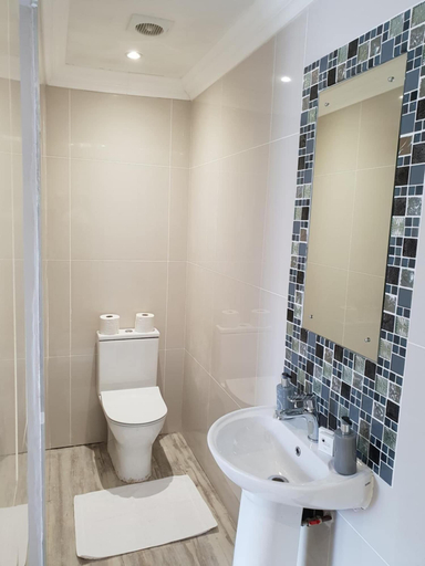 Bathroom 4, Reef View BnB, Buffalo City