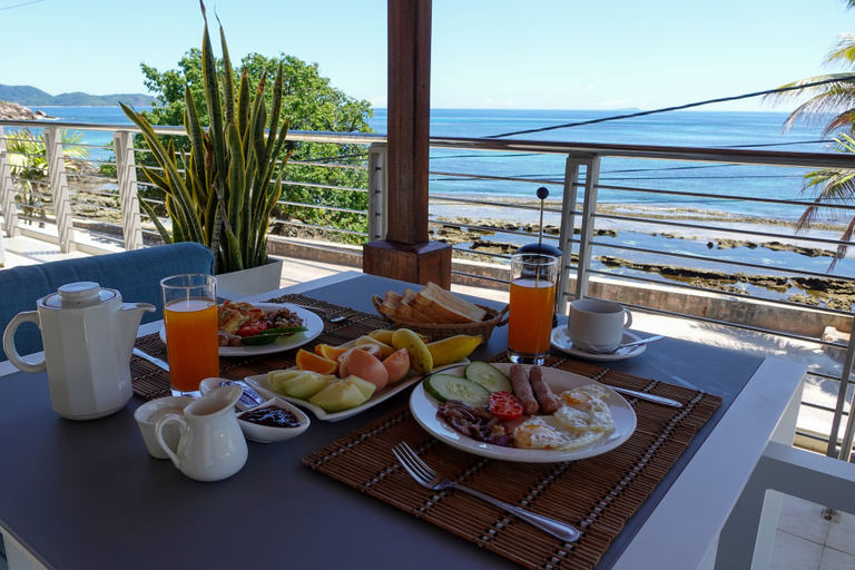 Food & Drinks 5, Sea Splash & La Petite Maison