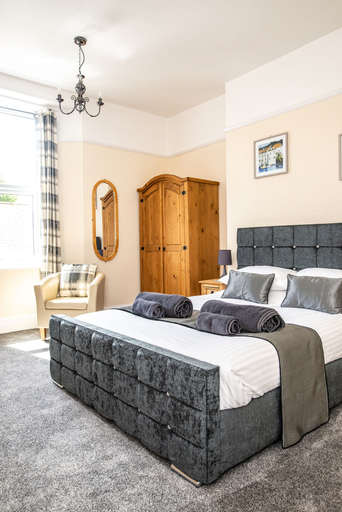 Bedroom 2, Babbacombe Apartments, Torbay