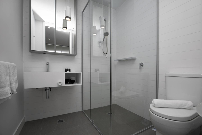 Bathroom 3, Green Hood Stunning 2 Bedrooms In Parkville, Melbourne