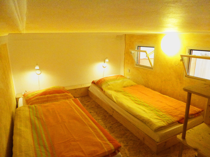 Others 4, Villa-Hufeland, Berlin