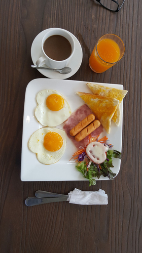 Food & Drinks 5, Popular Condo Muangthong Thani, Pak Kret