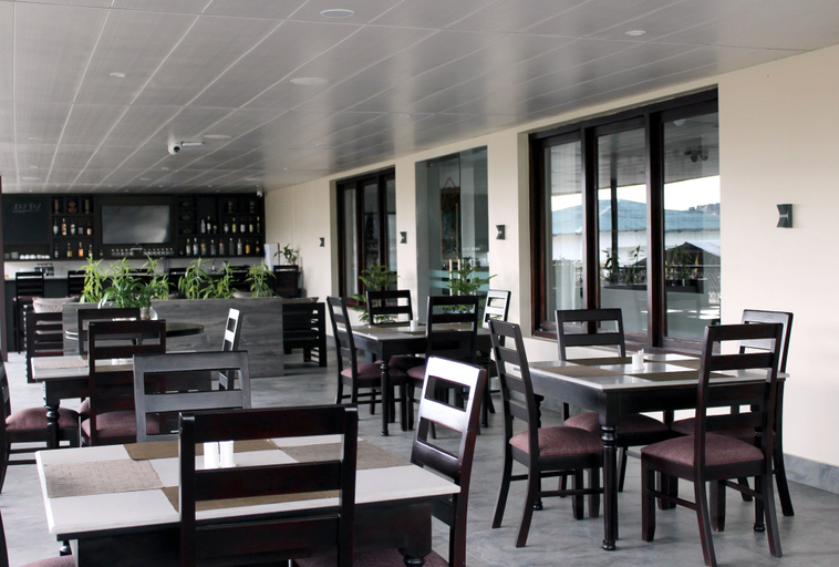 Food & Drinks 4, Central Hotel, Phuentsholing
