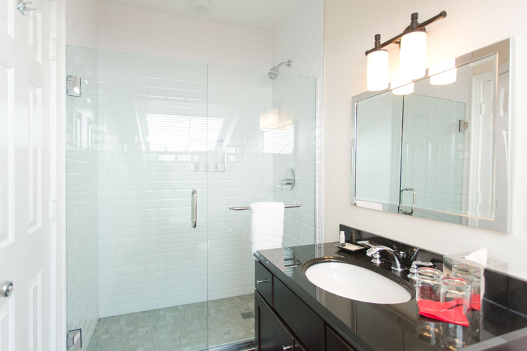 Bathroom 3, Artmore Hotel - Midtown, Atlanta