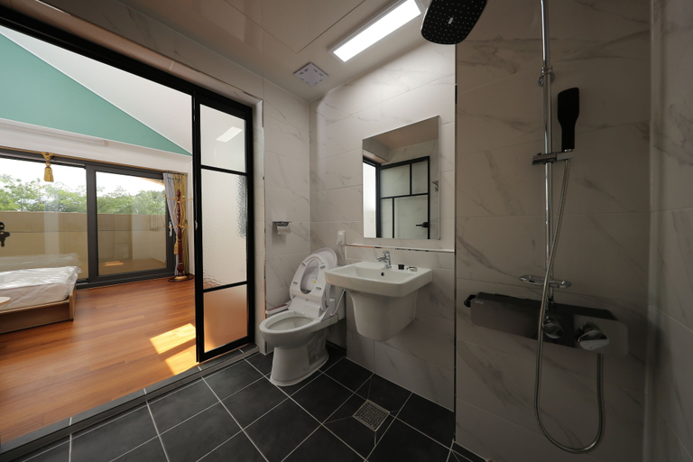 Bathroom 3, Buyeo Park Art Villas, Buyeo