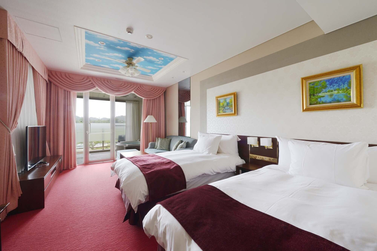 Bedroom 2, Hotel Tado Onsen, Kuwana