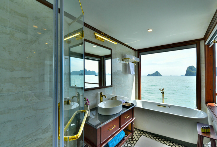 Bathroom 4, Heritage Cruises Cat Ba Archipelago, Hạ Long