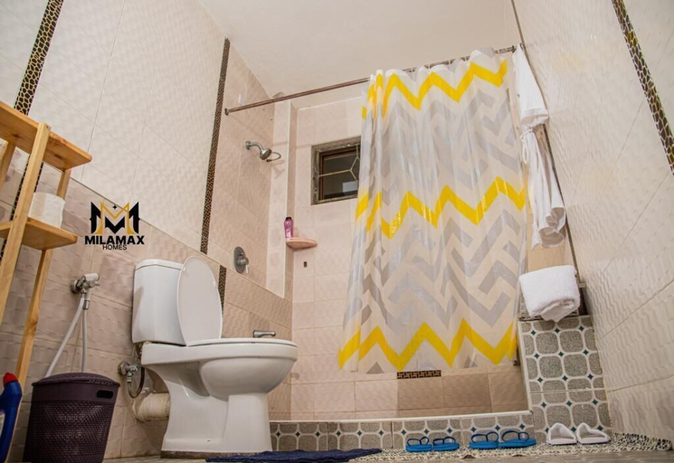 Bathroom 3, Stay.Plus Furaha Holiday Apartment, Nyali