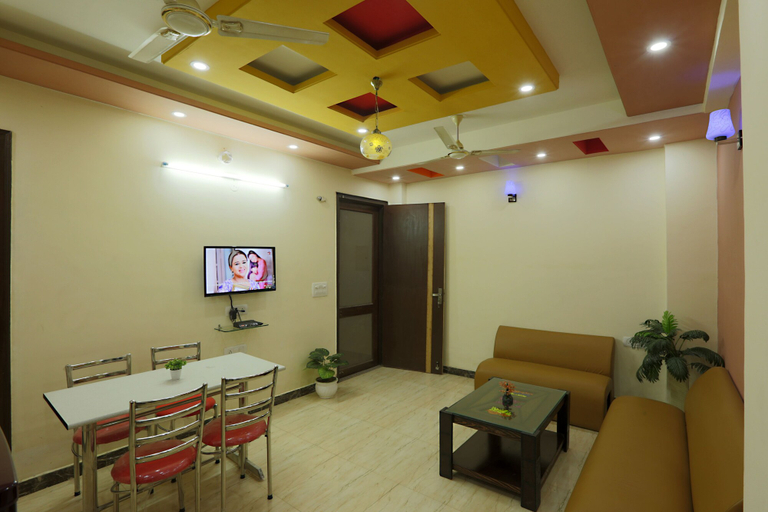 Others 5, Hotel Airport Express, Delhi