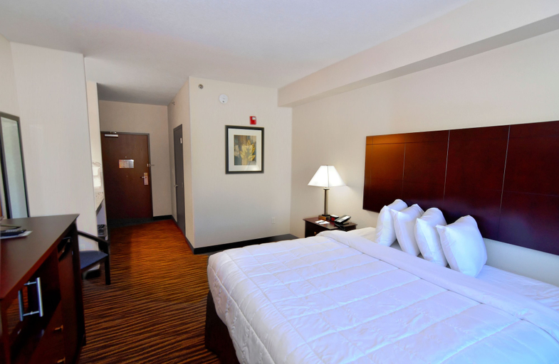 Bedroom 3, Cobblestone Inn & Suites - Monticello, Jones