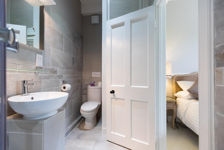 Bathroom 4, Kilmaronock Manse B&B, West Dunbartonshire