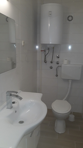 Bathroom 3, Nikola Leko Guest House, Hvar