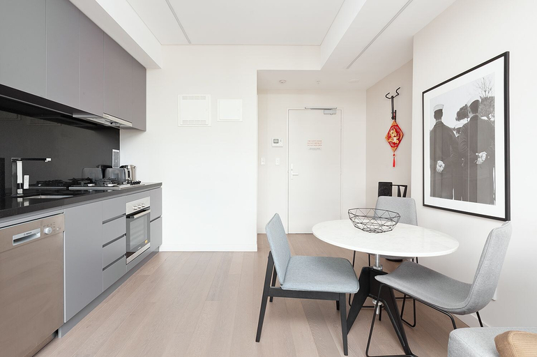 Others 4, New and Stylish Newtown Pad H391, Sydney