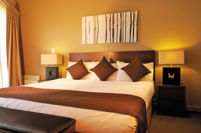 Bedroom 4, Club Wyndham Seven Mile Beach, Clarence