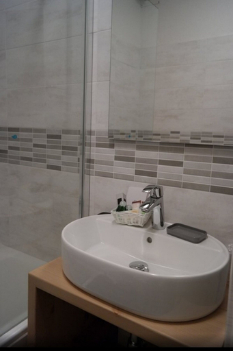 Bathroom 5, Hotel Villa Aurora, Trento