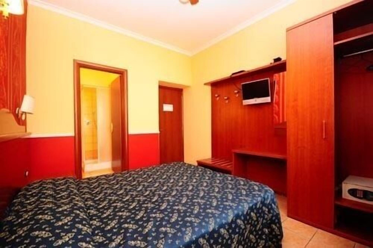 Bedroom 5, Termini Station Rooms, Rome