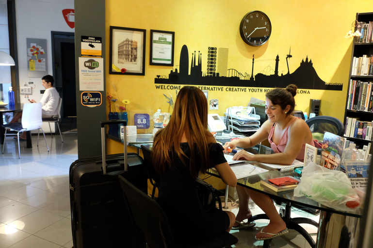 Alternative Creative Youth Hostel Barcelona, Barcelona