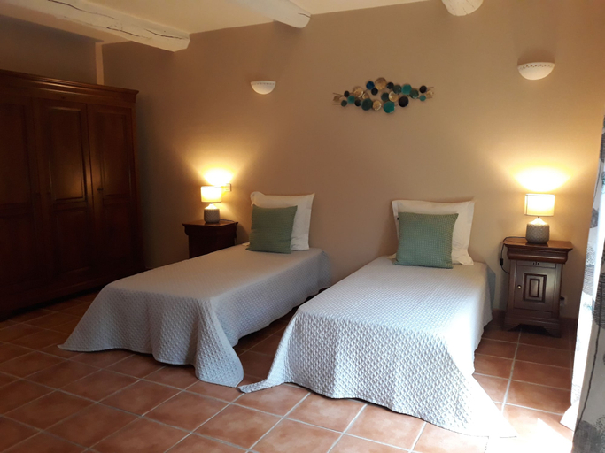 Bedroom 4, Le Mas des Vergers, Bouches-du-Rhône