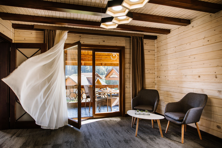 Bedroom 3, TAOR Karpaty, Drohobyts'kyi