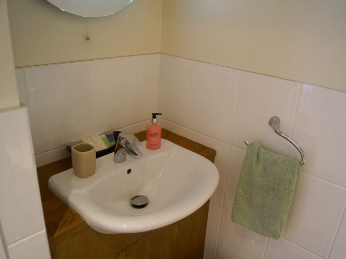 Bathroom 3, The Arun View Inn, West Sussex