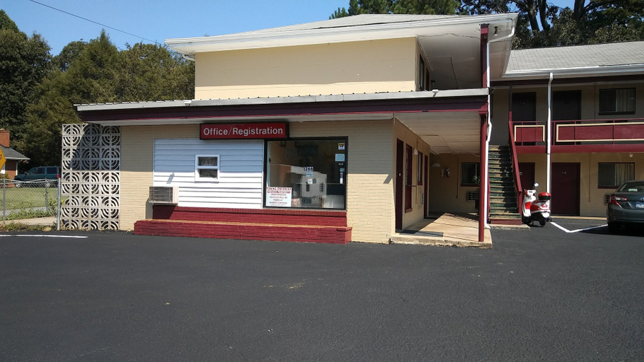 Exterior & Views 2, Gardos Motel, Rutherford