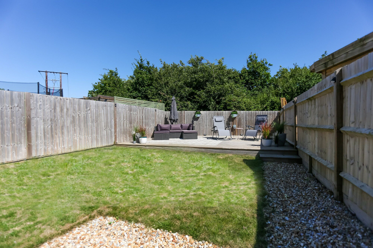 Exterior & Views 2, Elements 3 bed Home in Bracklesham Bay, West Sussex