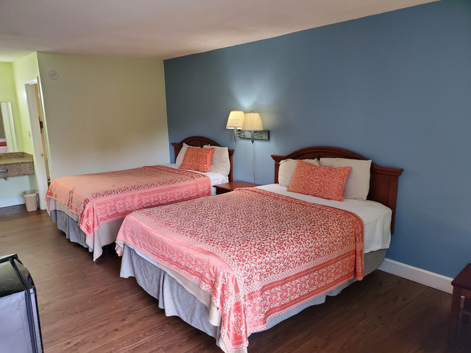 Bedroom 3, Econo Inn, Volusia